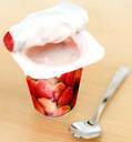 Je vnitn strana hlinikovho vka od jogurtu fakt jedovat?