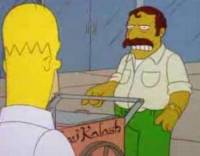 V epizod &quot;Msto New York vs. Homer Simpson&quot; Homer provihne policistu, kter mu m sundat botiku protoe.. (nhled)