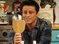 Jaká je Joeyho fráze na balení holek ? (náhled)