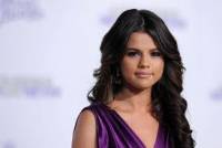 S km chod Selena Gomez v roku 2011? (nhled)
