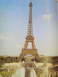 Jak se jmenuje tato věž nacházející se ve Francii ?