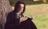 Snape v mlad verzi nakne Lily Evansovou, e je mudlovsk mejdka (omlouvm se za ten vraz). (nhled)
