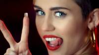Na obrzku je snmek Miley Cyrus z videoklipu k psni... (nhled)