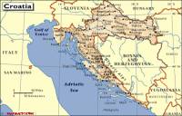 První chorvatský státní útvar se objevil v 8. století. O________(doplnte)let později se z něj stalo království. Dějiny Chorvatska byly v následujících desetiletích silně ovlivněny vazbami se sousedním Rakouskem a Maďarskem. V 15. až 17. století pak na jeho území docházelo k častým střetům s Osmanskou říší. (náhled)