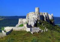 Který slovenský hrad na obrázku č.6 se řadí ke světovým památkám UNESCO? (náhled)