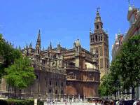 Na seznamu světového dědictví UNESCO je i několik španělských měst. Které španělské historické město je na obrázku? (náhled)