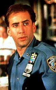 Je na obrzku .23 policista Charlie Lang, pochzk v newyorsk tvrti Queens z filmu Me to potkat i vs?	 (nhled)