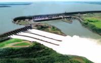 Jak se nazývá významná hydroelektrárna na řece Paraná? (náhled)