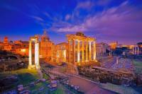 Která významná historická památka v Římě je na fotografii č.1? (náhled)