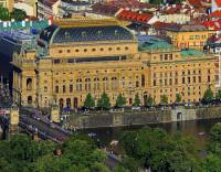 Jak se jmenuje jedna z nejznámějších památek Prahy na fotografii č.5? (náhled)