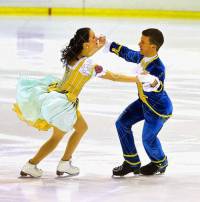 A)  Který taneční pár zvítězil na Mistrovství Evropy v r. 2023 ve finském Espoo?  B) Jakou zemi reprezentoval taneční pár na fotografii č.11? (náhled)