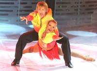 Kdo byl tanečním partnerem Lucie Borhyové v soutěži? (náhled)