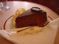 Sachrův dort je čokoládový dort (náhled)
